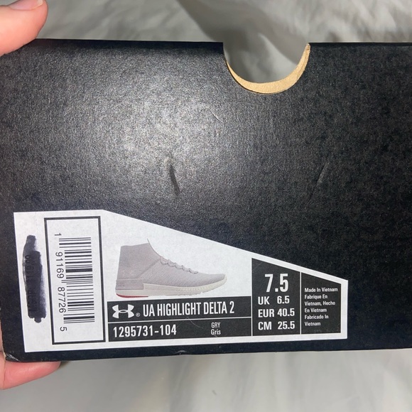 Under Armour Highlight Delta 2 Sneakers *BRAND NEW* - Picture 5 of 7